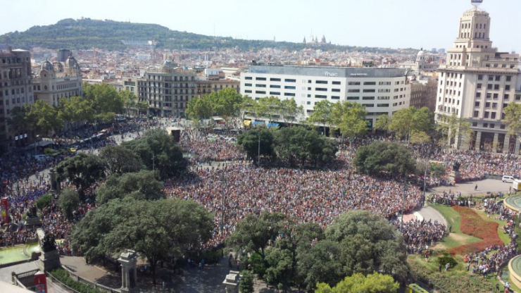 Imatge de la manifestació de Barcelona del 18 d'agost, el dia següent a l'atac terrorista a la Rambla. Font: www.eldigital.barcelona.cat (Ajuntament de Barcelona).
