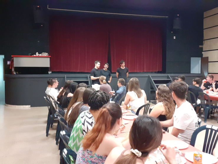 L’Ajuntament ofereix un sopar per als estudiants que s’han presentat enguany a les PAU