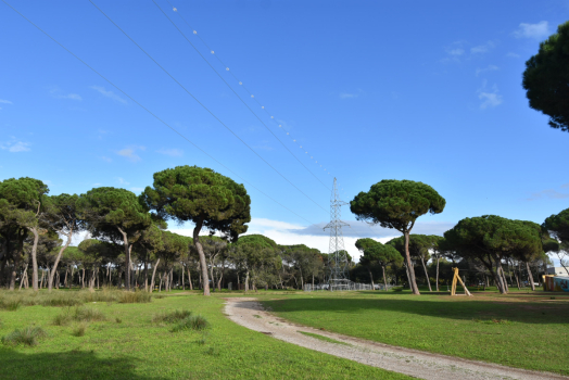 Parc de l'Hostal del Fum Torre elèctrica