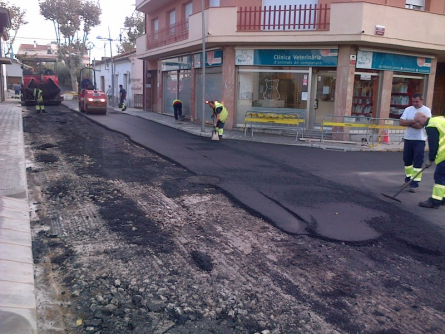 Asfaltat C/ Padró (en execució) foto 1