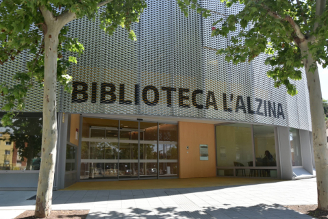 Entrada Biblioteca