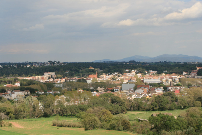 Panoràmica parcial de Palau-solità i Plegamans. Primavera.